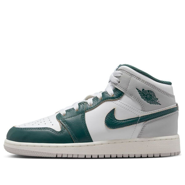 Кроссовки 1 mid se 'oxidized green' Air Jordan, белый
Кроссовки 1 mid se 'oxidized green' Air Jordan, белый