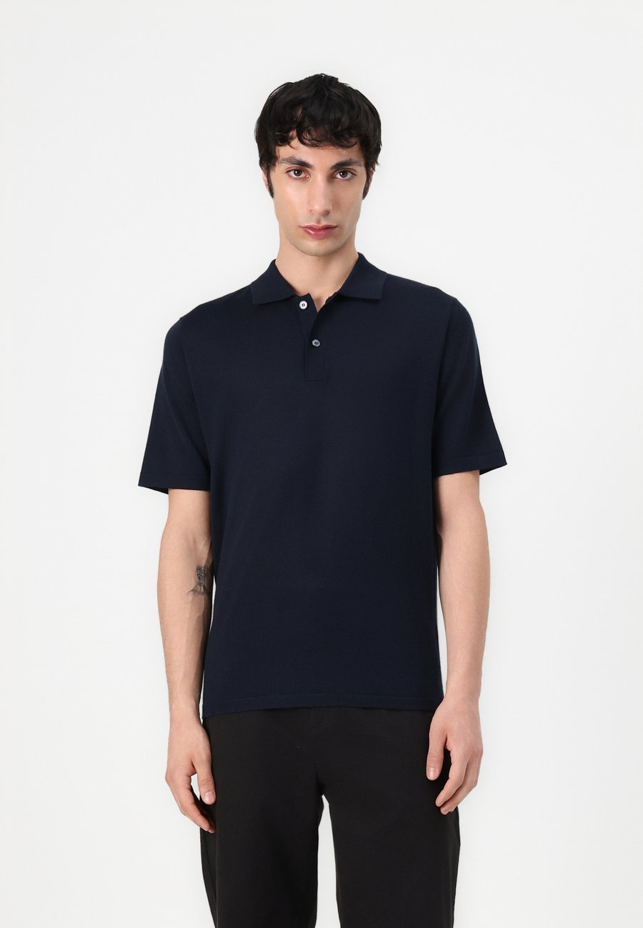 Поло Samsøe Samsøe ROWAN, Salute/Dark Blue, Синий, Поло Samsøe Samsøe ROWAN, Salute/Dark Blue
Поло Samsøe Samsøe ROWAN, Salute/Dark Blue, Синий, Поло Samsøe Samsøe ROWAN, Salute/Dark Blue