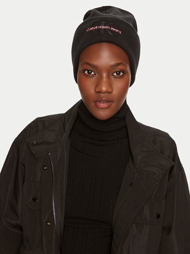 Кепка Calvin Klein, черный
Кепка Calvin Klein, черный