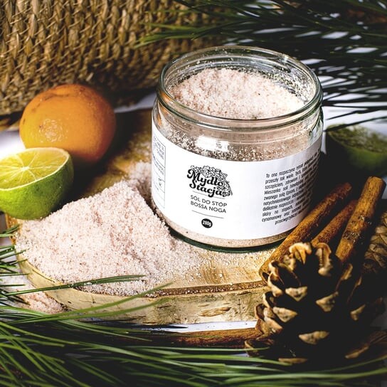 Мыло Station, соль для ног BOSSA NOGA 280 г, Mydło Stacja
Мыло Station, соль для ног BOSSA NOGA 280 г, Mydło Stacja