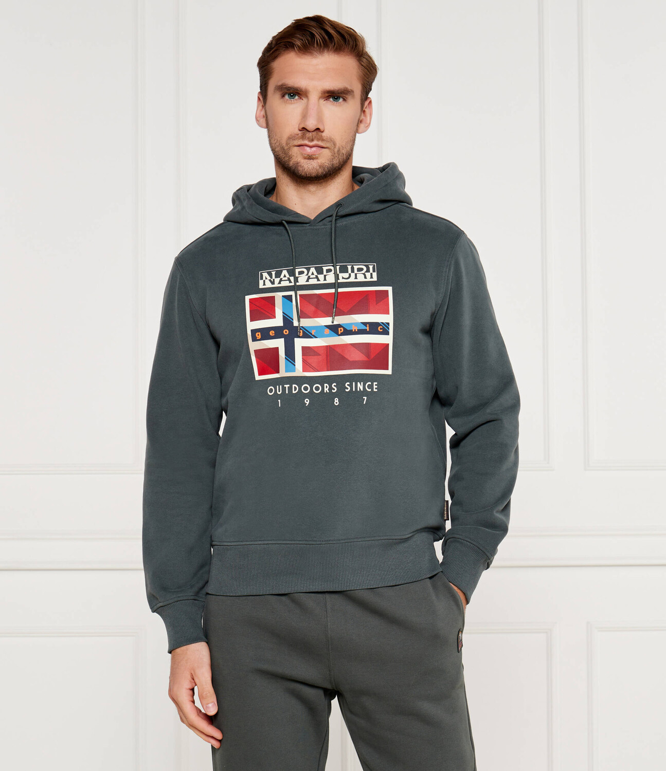 Толстовка Napapijri B - Dorees Relaxed fit, зеленый
Толстовка Napapijri B - Dorees Relaxed fit, зеленый