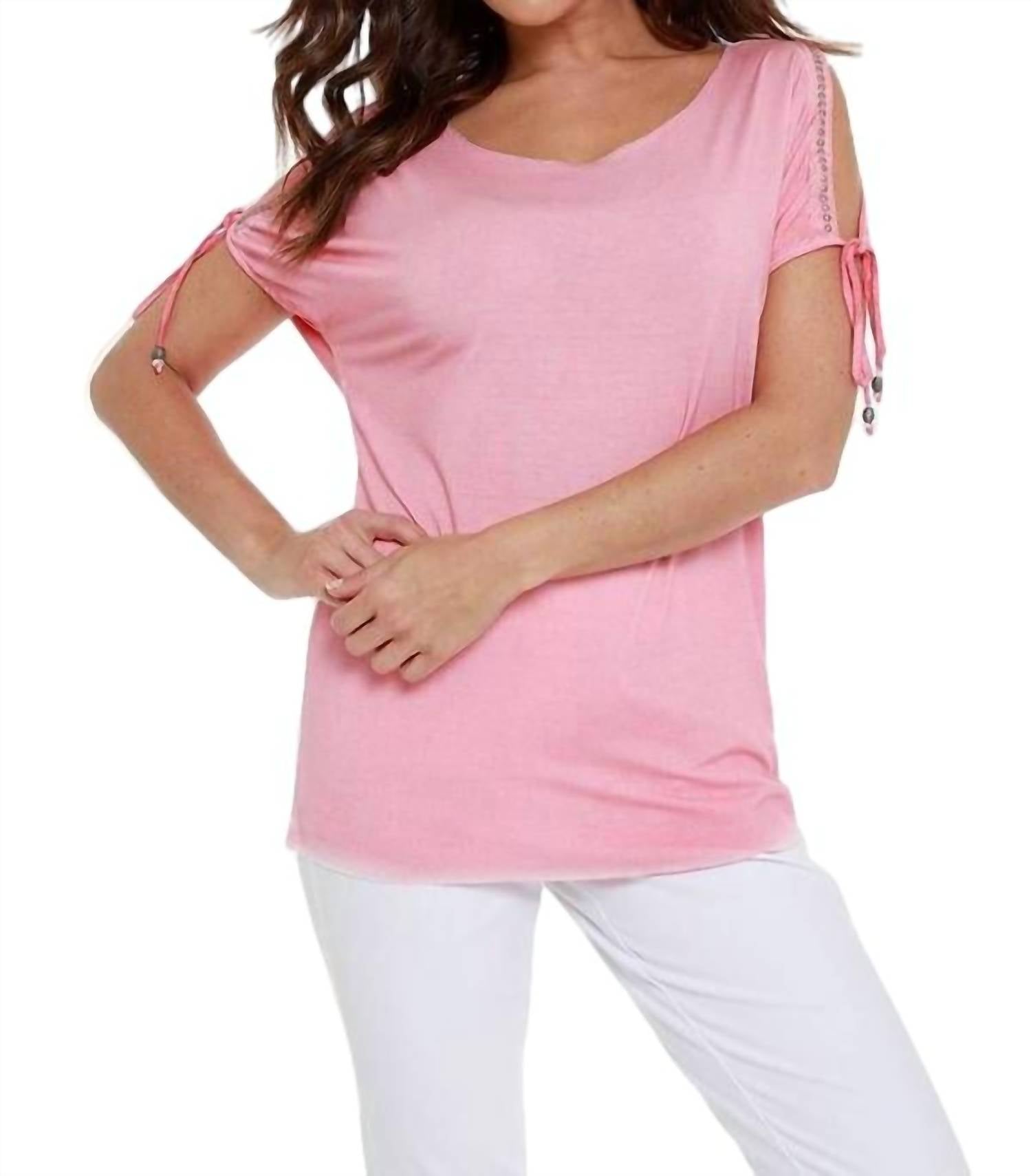 Топ с открытыми плечами, украшенный бисером, кораллового цвета ANGEL
Топ с открытыми плечами, украшенный бисером, кораллового цвета ANGEL