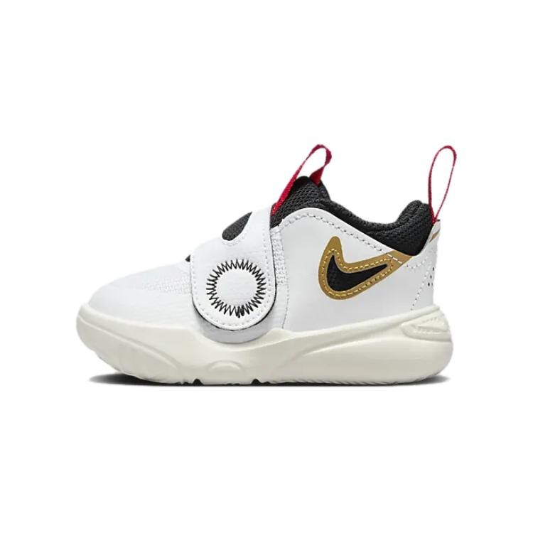 Кроссовки для малышей Team Hustle D 11 TD Low-top Белый/Металлик Золотой/Университетский Красный/Черный Nike, красный
Кроссовки для малышей Team Hustle D 11 TD Low-top Белый/Металлик Золотой/Университетский Красный/Черный Nike, красный