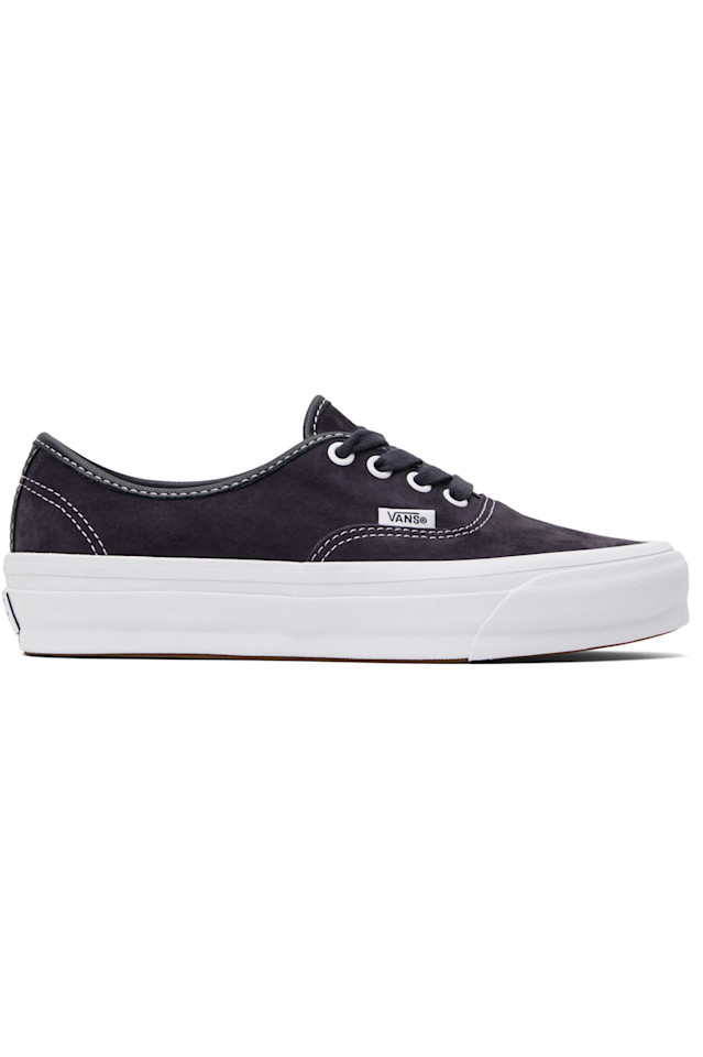 Lx authentic 44 кроссовки Vans, цвет pig suede nine iron
Lx authentic 44 кроссовки Vans, цвет pig suede nine iron