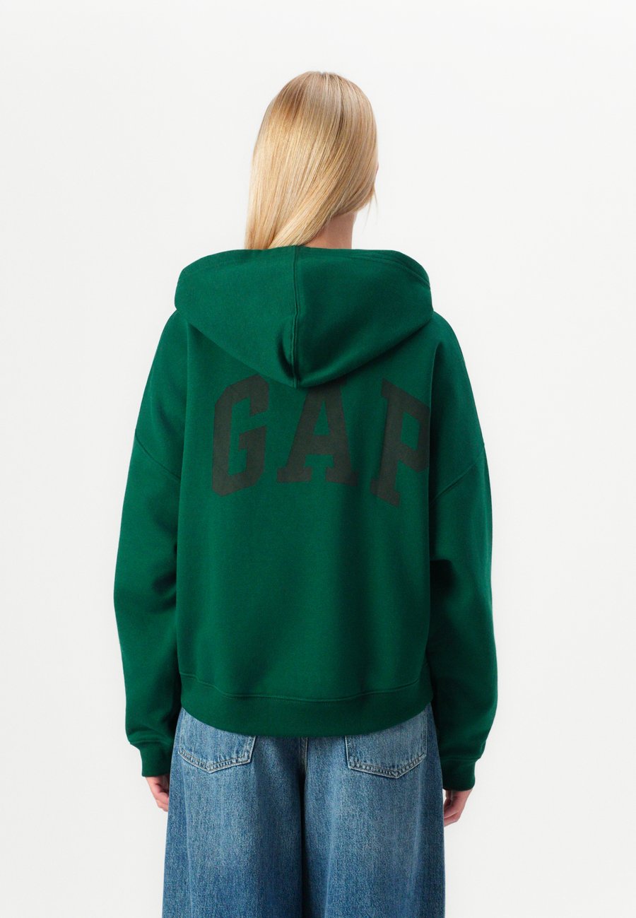 Худи GAP MINI ARCH , Evergreen Glamour/Green
Худи GAP MINI ARCH , Evergreen Glamour/Green