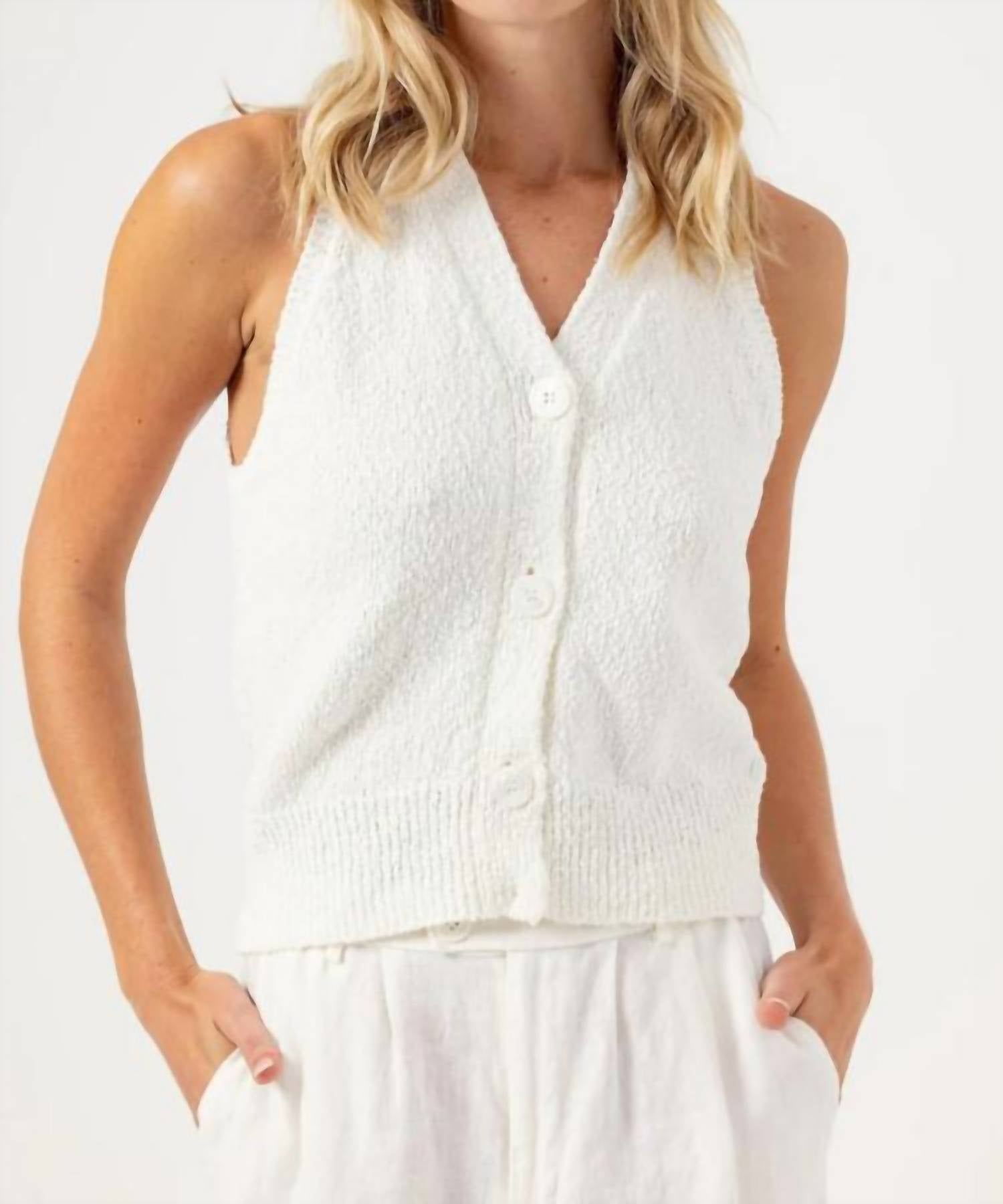 Жилет Zya белого цвета sundays
Жилет Zya белого цвета sundays