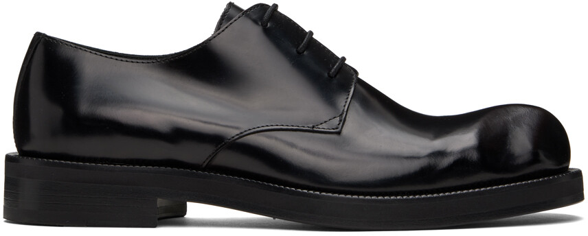 Черные кожаные дерби Acne Studios
Черные кожаные дерби Acne Studios