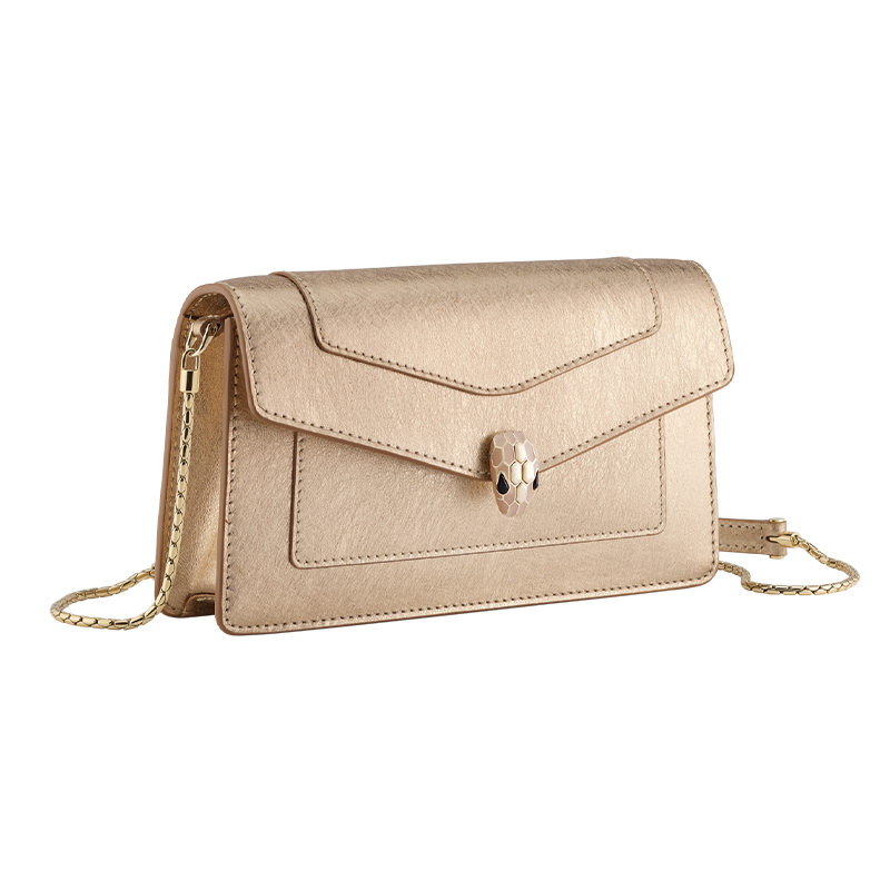 BVLGARI Сумка через плечо Serpenti Forever из телячьей кожи для женщин Light Gold
BVLGARI Сумка через плечо Serpenti Forever из телячьей кожи для женщин Light Gold