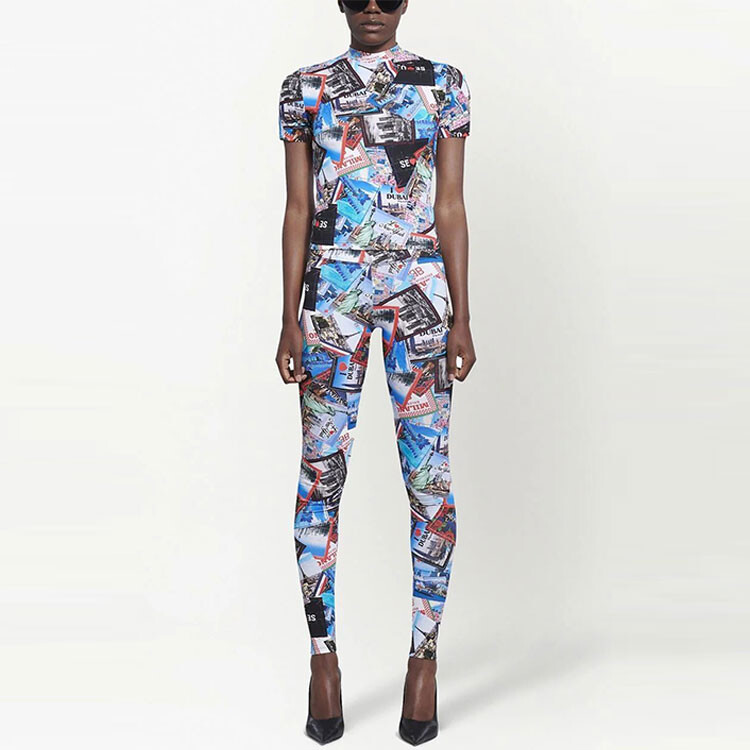 Футболка женская многоцветная Balenciaga
Футболка женская многоцветная Balenciaga