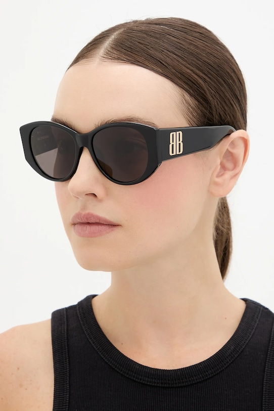 Солнцезащитные очки Balenciaga, черный
Солнцезащитные очки Balenciaga, черный
