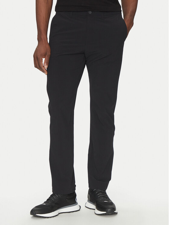 Узкие брюки Commuter HexaStre 50529673 Boss, черный
Узкие брюки Commuter HexaStre 50529673 Boss, черный