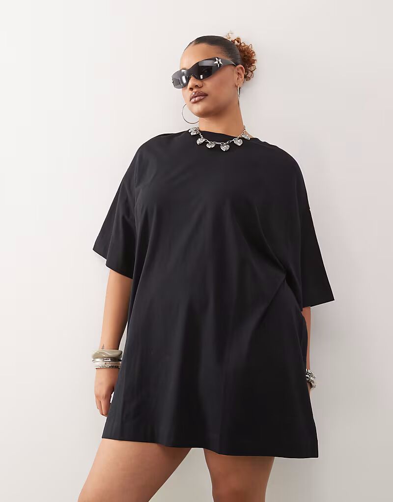 COLLUSION Plus футболка мини-платье черного цвета
COLLUSION Plus футболка мини-платье черного цвета