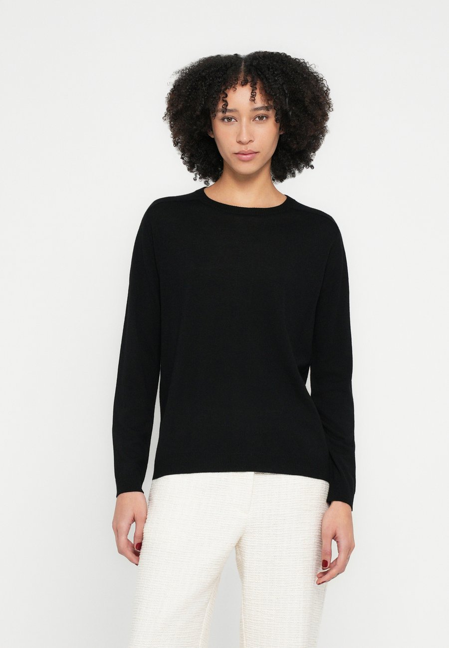 Джемпер DAY Birger et Mikkelsen ANNABELLE KING DAILY, Black
Джемпер DAY Birger et Mikkelsen ANNABELLE KING DAILY, Black
