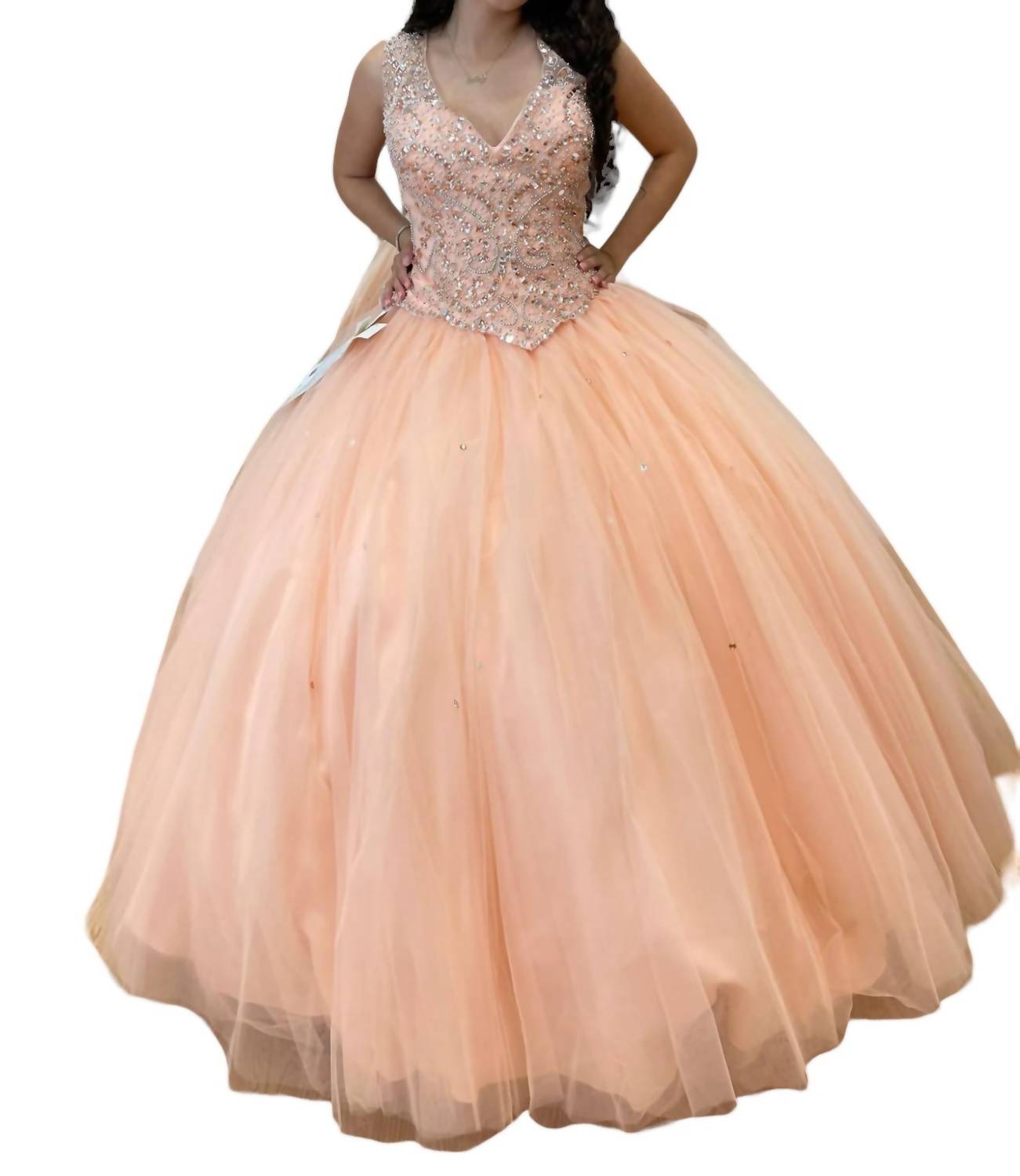 Персиковое платье Quinceañera с V-образным вырезом Mary's Bridal
Персиковое платье Quinceañera с V-образным вырезом Mary's Bridal