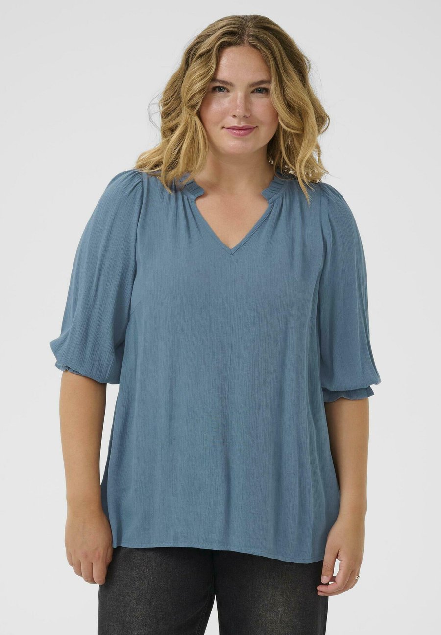 Блуза Kaffe Curve Blouse, Bering Sea/Light Blue
Блуза Kaffe Curve Blouse, Bering Sea/Light Blue