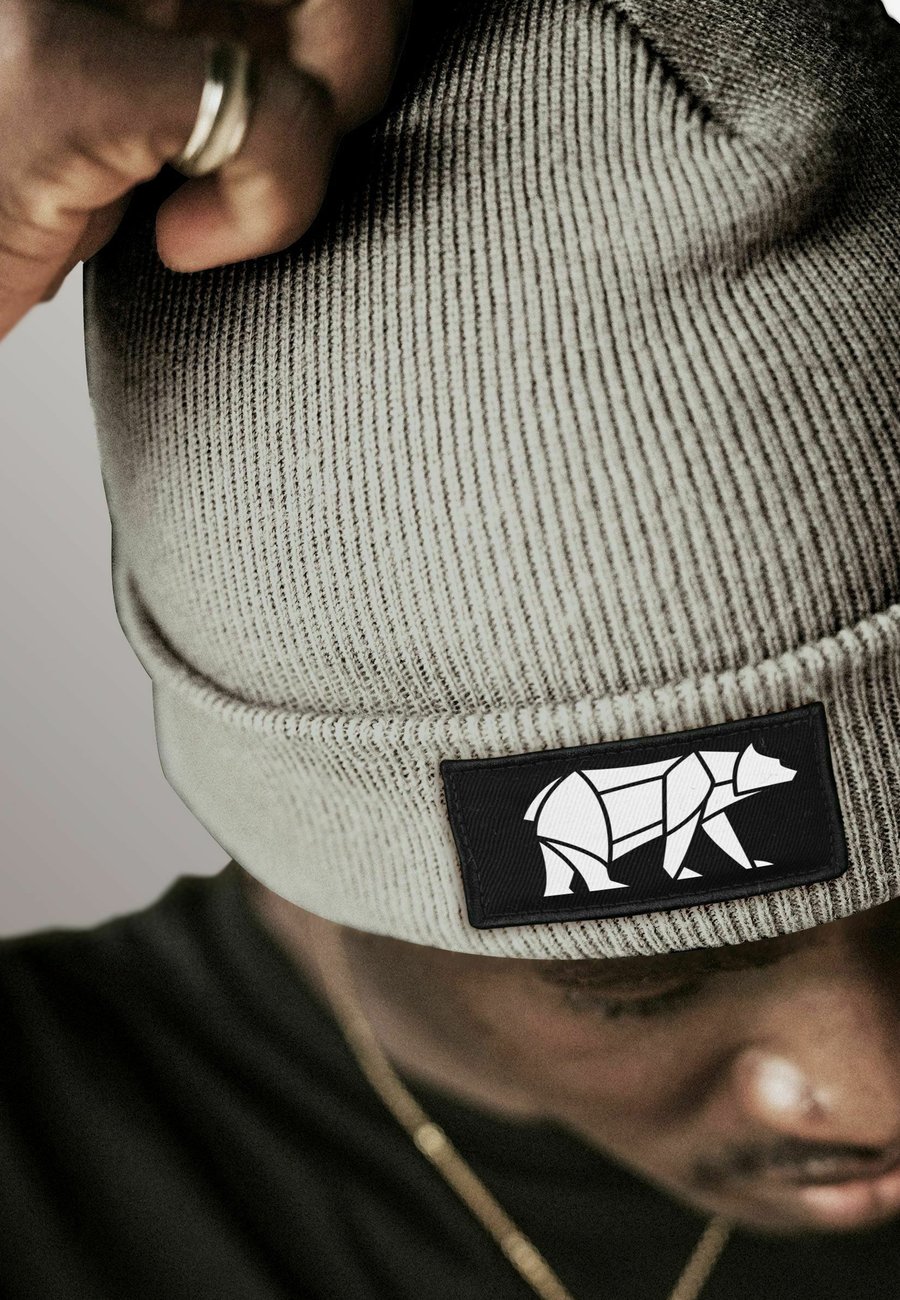 Шапка Neverless Beanie, Grau/Grey
Шапка Neverless Beanie, Grau/Grey