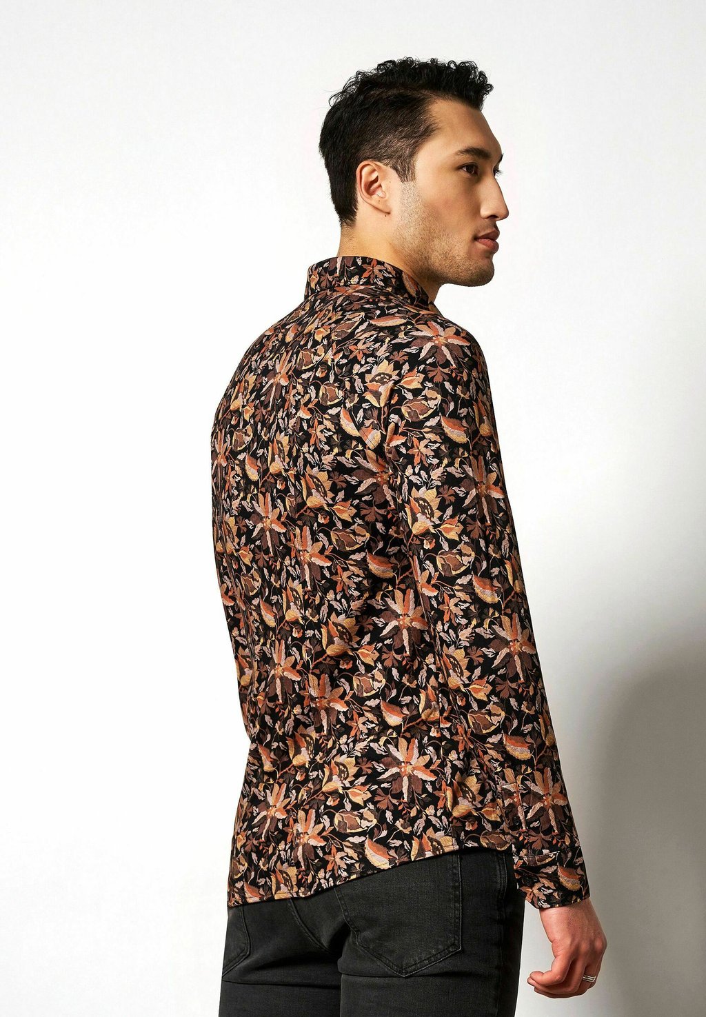 Рубашка DESOTO, темно-коричневый
Рубашка DESOTO, темно-коричневый