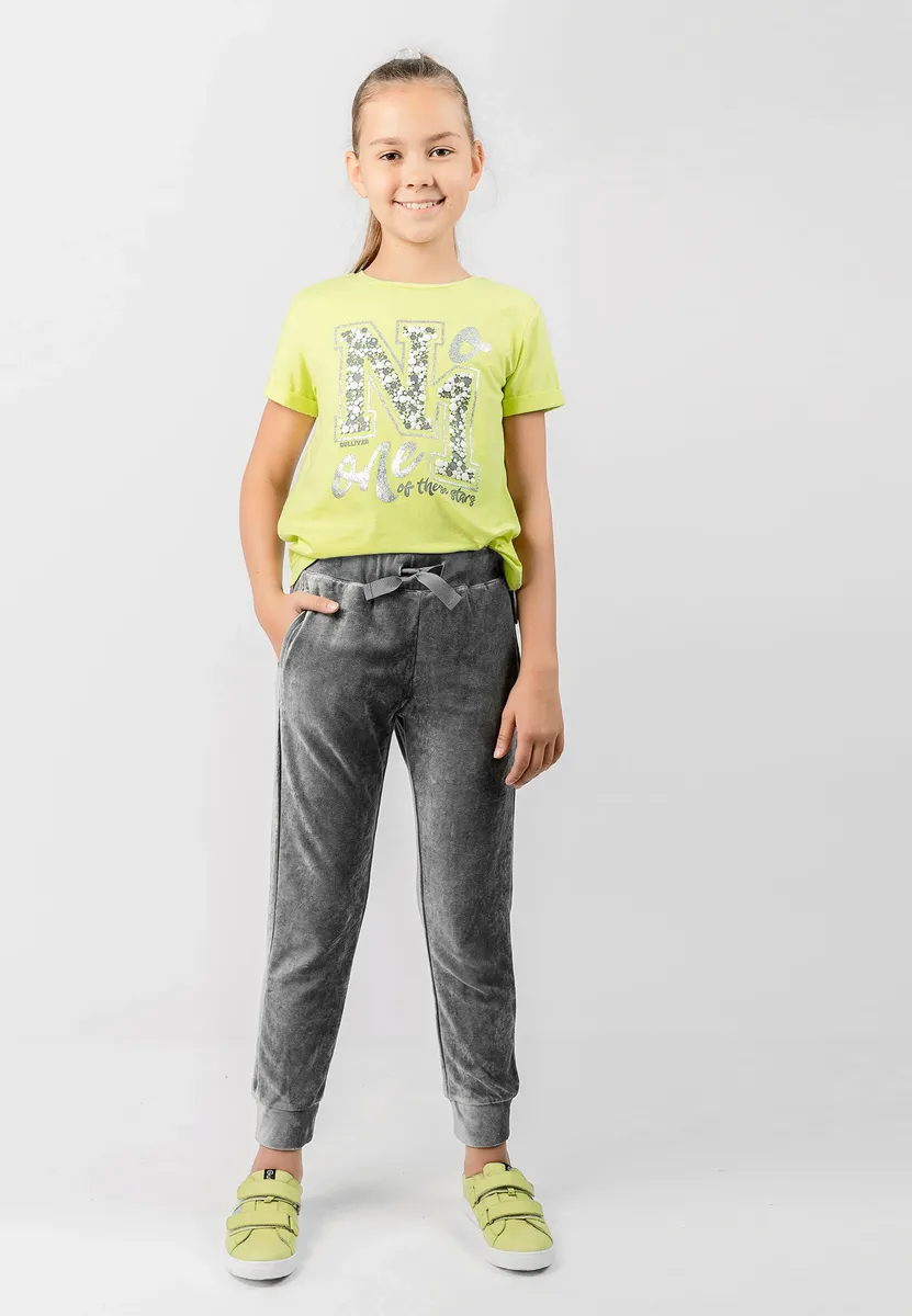 Спортивные брюки Gulliver "велюровые повседневные брюки" с практичной кулиской, серый
Спортивные брюки Gulliver "велюровые повседневные брюки" с практичной кулиской, серый