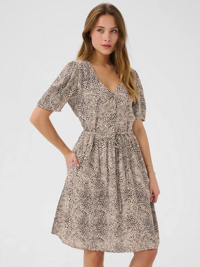 KAliana платье с коротким рукавом в леопардовом принте KAFFE, Multi
KAliana платье с коротким рукавом в леопардовом принте KAFFE, Multi