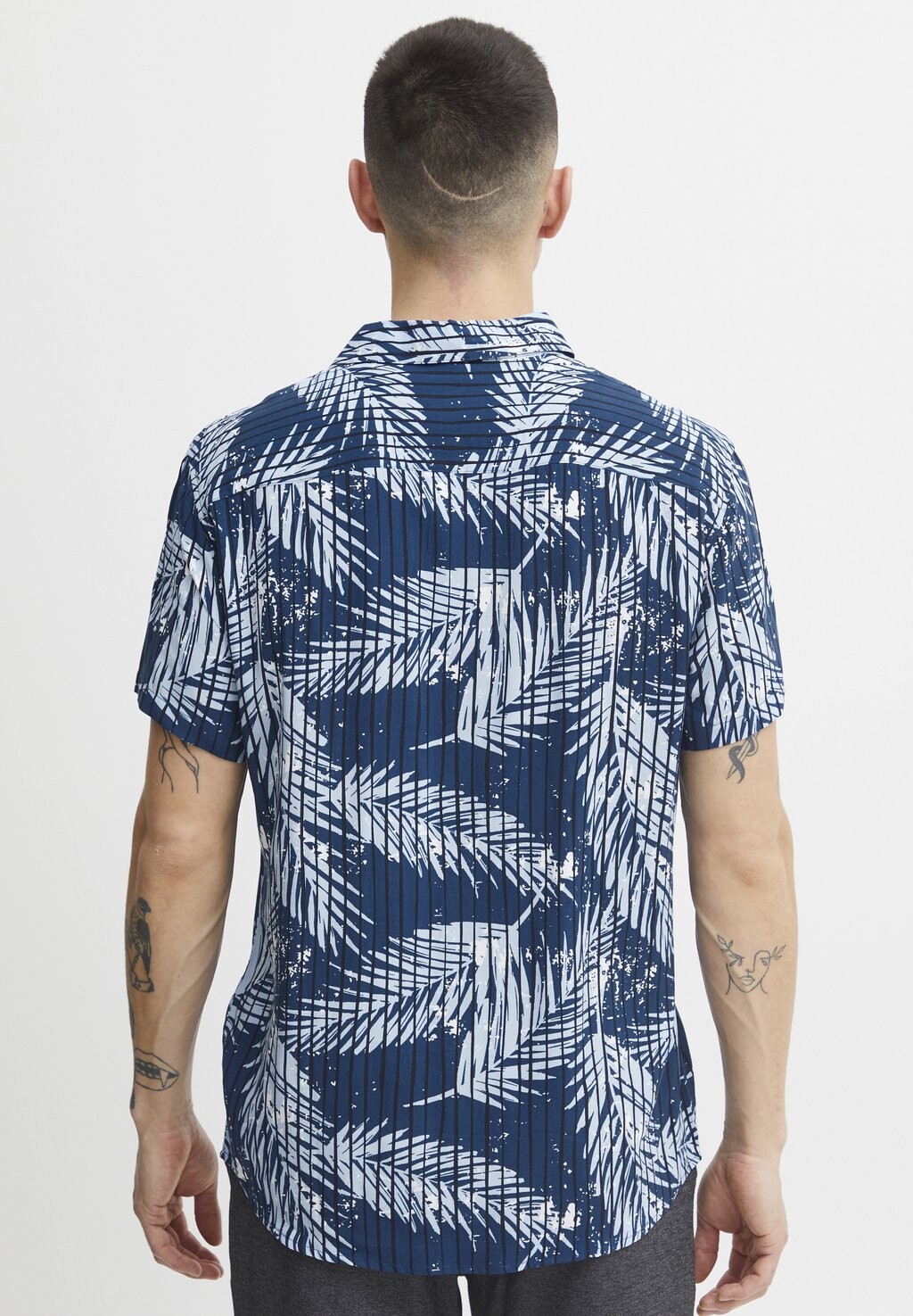 Рубашка PRBARBA 11 Project, цвет dress blues
Рубашка PRBARBA 11 Project, цвет dress blues