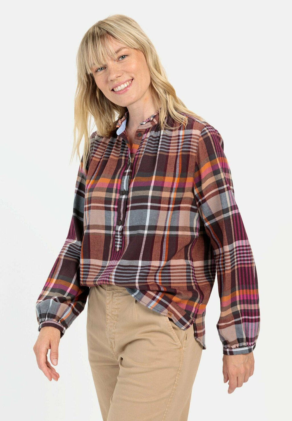 Блуза KARO MIT STEHKRAGEN camel active, красный
Блуза KARO MIT STEHKRAGEN camel active, красный