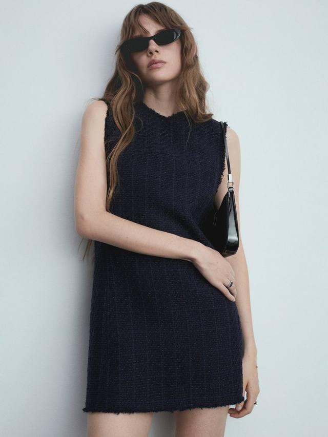 Мини-платье от тины Mango, темно-синий
Мини-платье от тины Mango, темно-синий