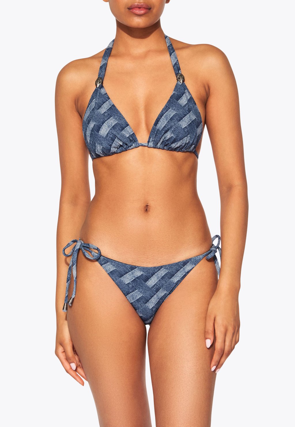 Треугольный бюстгальтер Kurt Geiger London, цвет Denim
Треугольный бюстгальтер Kurt Geiger London, цвет Denim