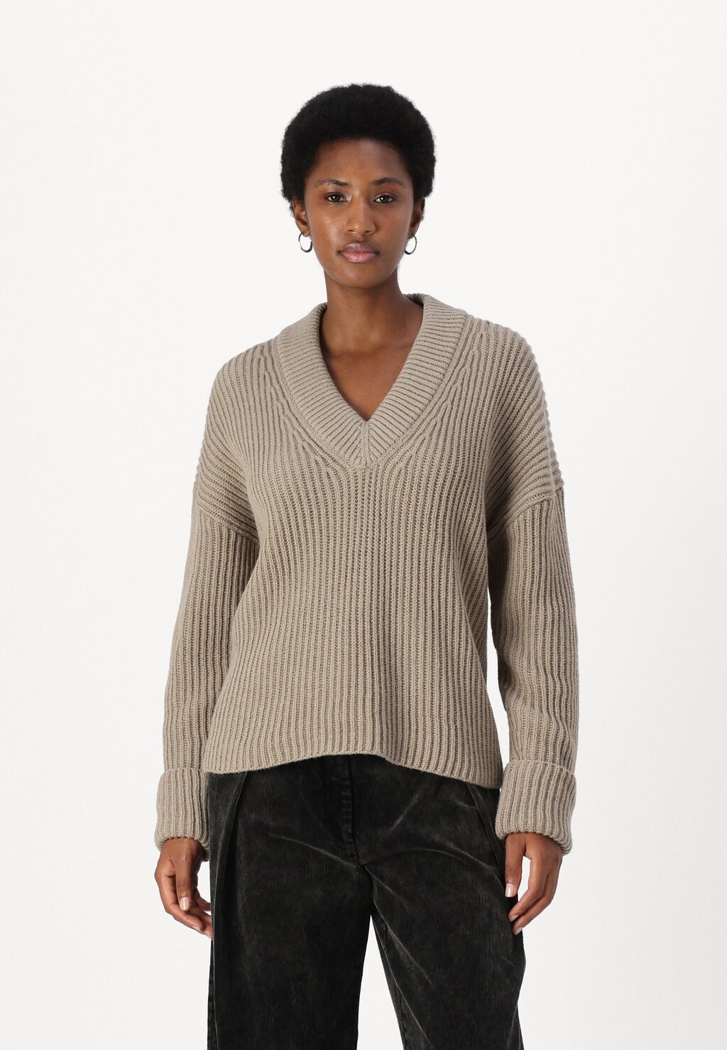 Джемпер DANILIO DRYKORN, серо-коричневый 
Джемпер DANILIO DRYKORN, серо-коричневый