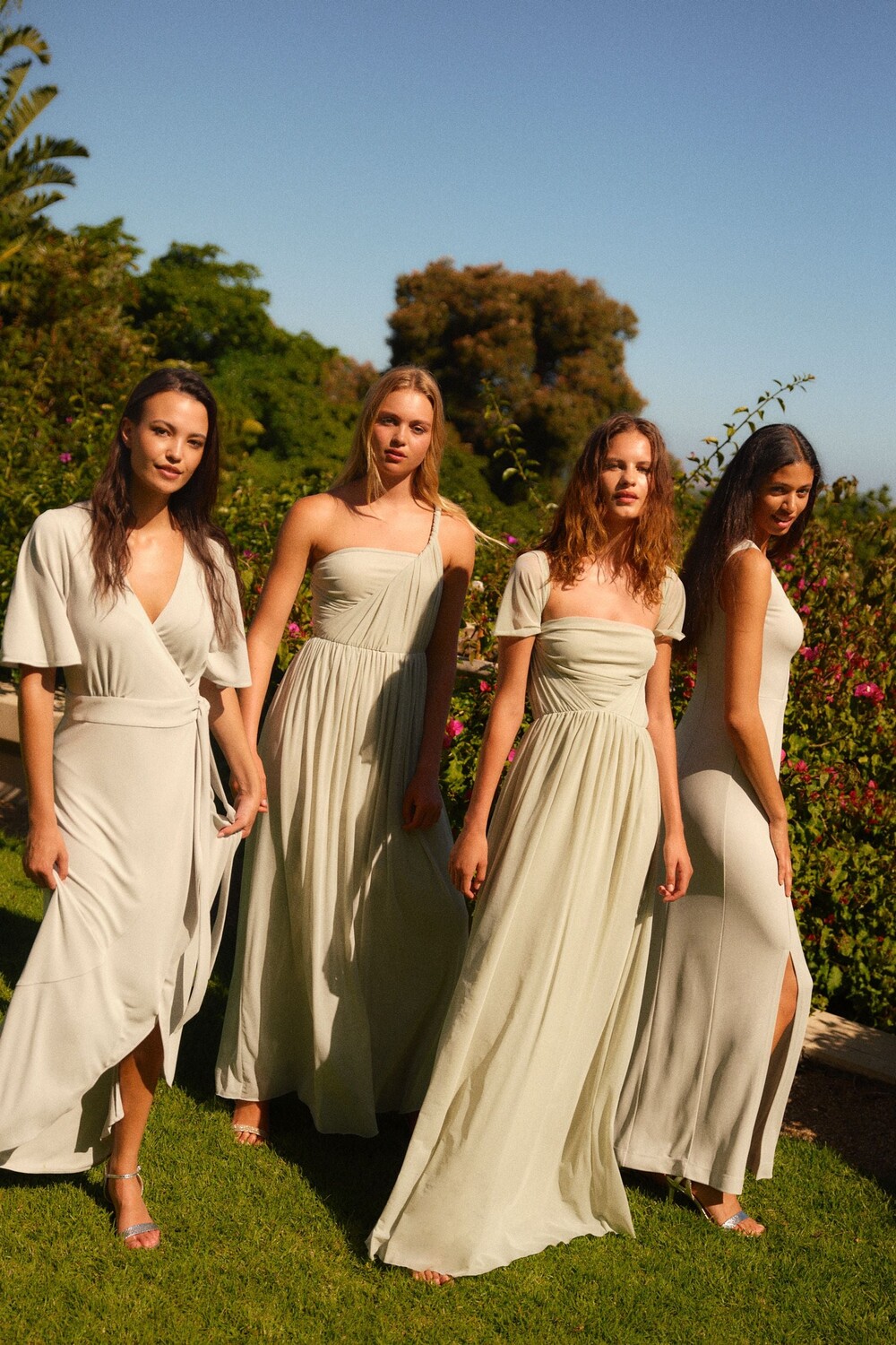 Свадебное платье макси с сеткой Next, зеленый
Свадебное платье макси с сеткой Next, зеленый