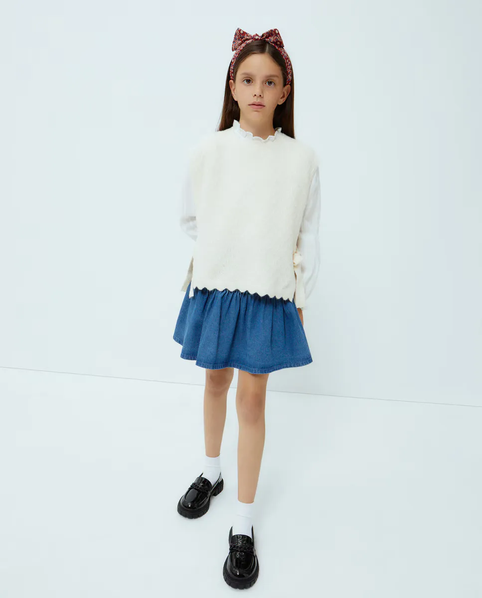 Юбка-клеш для девочки на широкой джинсовой кокетке Kids El Corte Inglés, темно-синий
Юбка-клеш для девочки на широкой джинсовой кокетке Kids El Corte Inglés, темно-синий