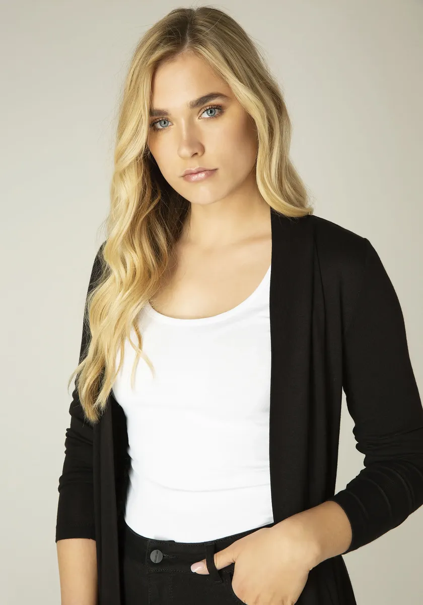 Кардиган базового уровня "BAS-YALA CARDIGAN SHORT", эластичная тонкая вязка Base Level, черный
Кардиган базового уровня "BAS-YALA CARDIGAN SHORT", эластичная тонкая вязка Base Level, черный