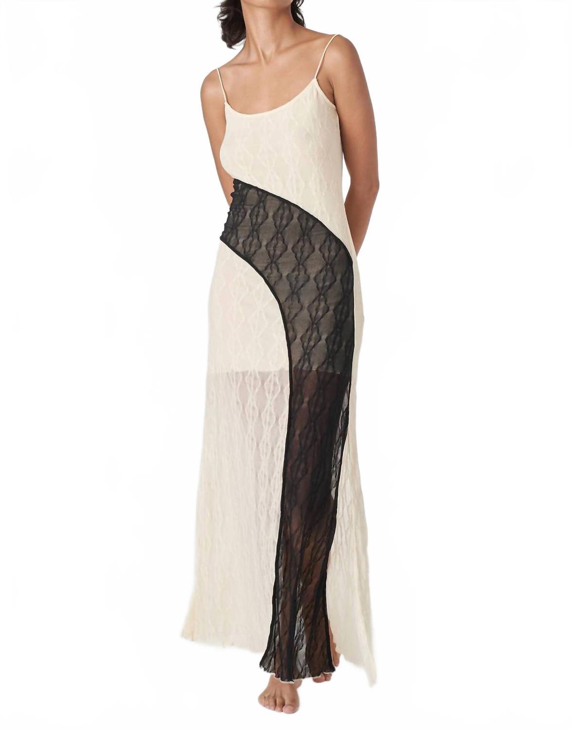 Многослойное макси-платье Mariposa в облачной гамме Second Skin by RD Style, Cloud
Многослойное макси-платье Mariposa в облачной гамме Second Skin by RD Style, Cloud