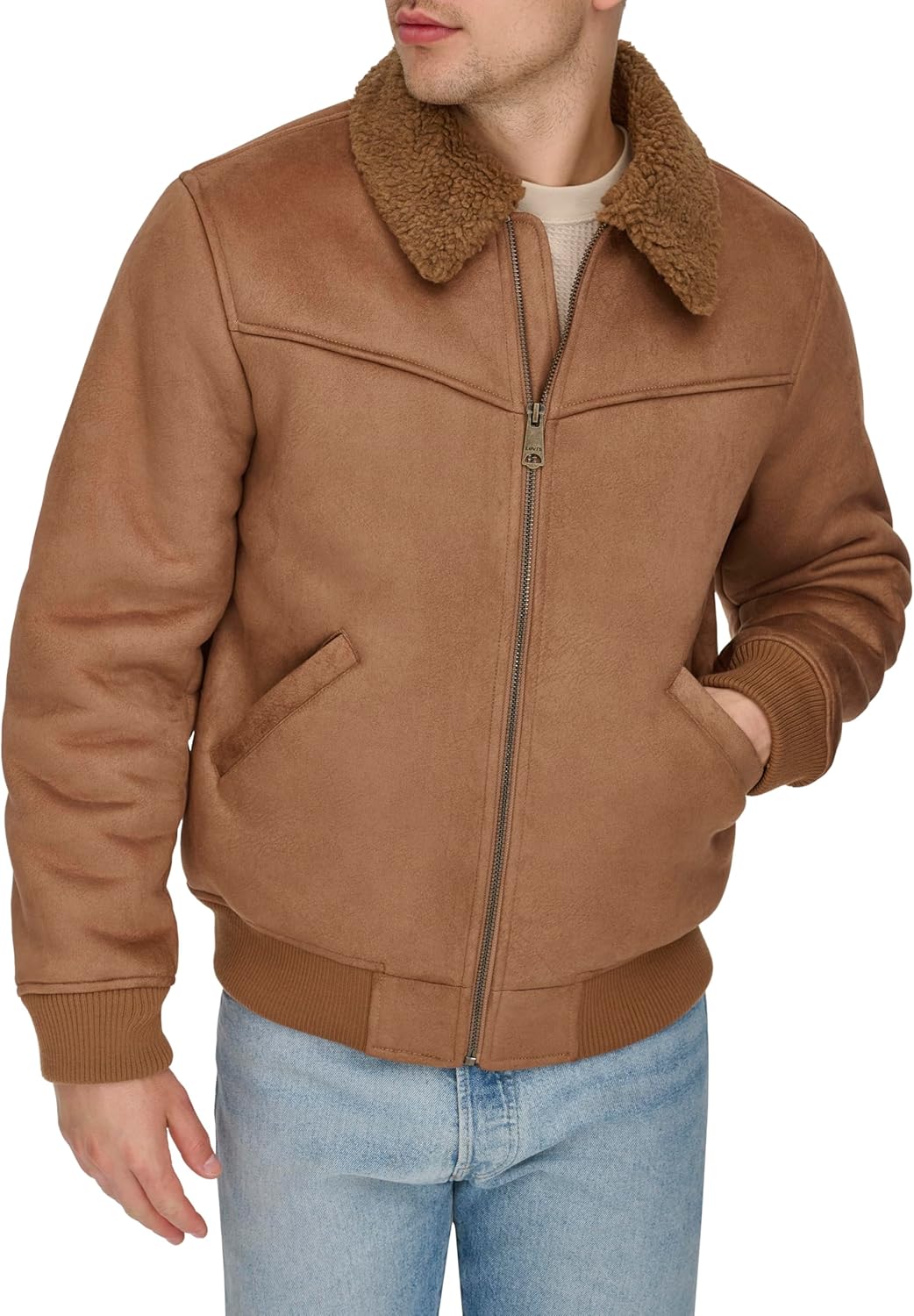 Мужская куртка-бомбер Levi's из искусственной овчины в стиле вестерн, Light Brown
Мужская куртка-бомбер Levi's из искусственной овчины в стиле вестерн, Light Brown