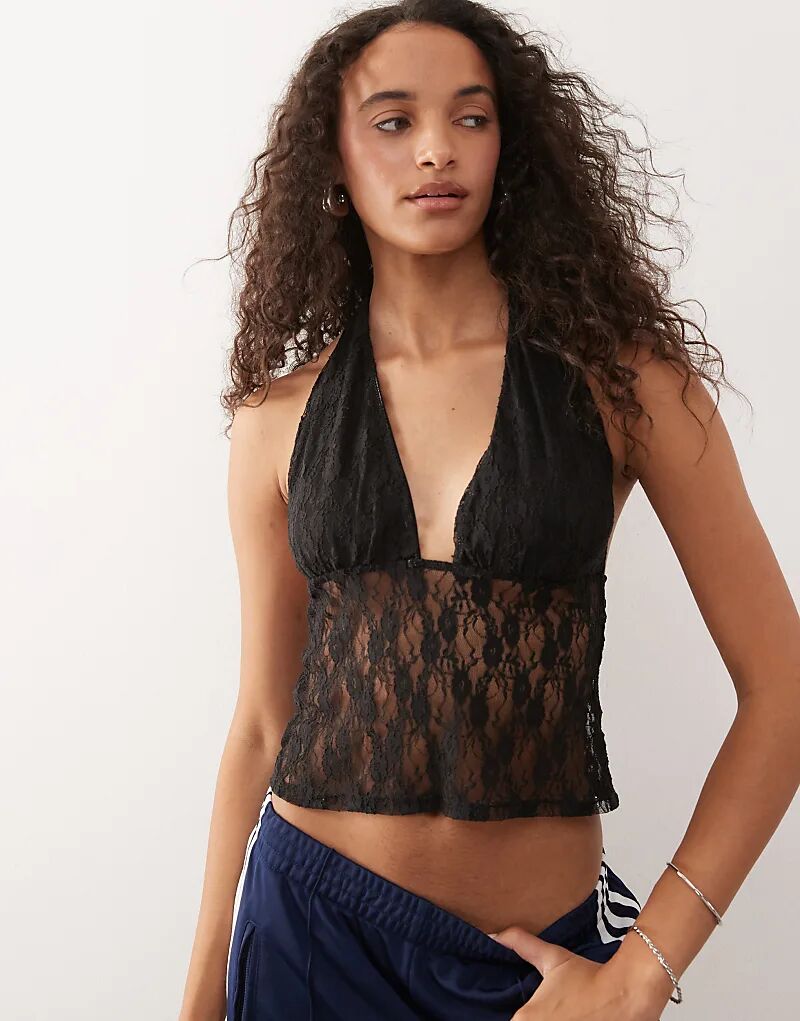 COLLUSION Удлиненный топ с халтер-воротником из черного кружева
COLLUSION Удлиненный топ с халтер-воротником из черного кружева