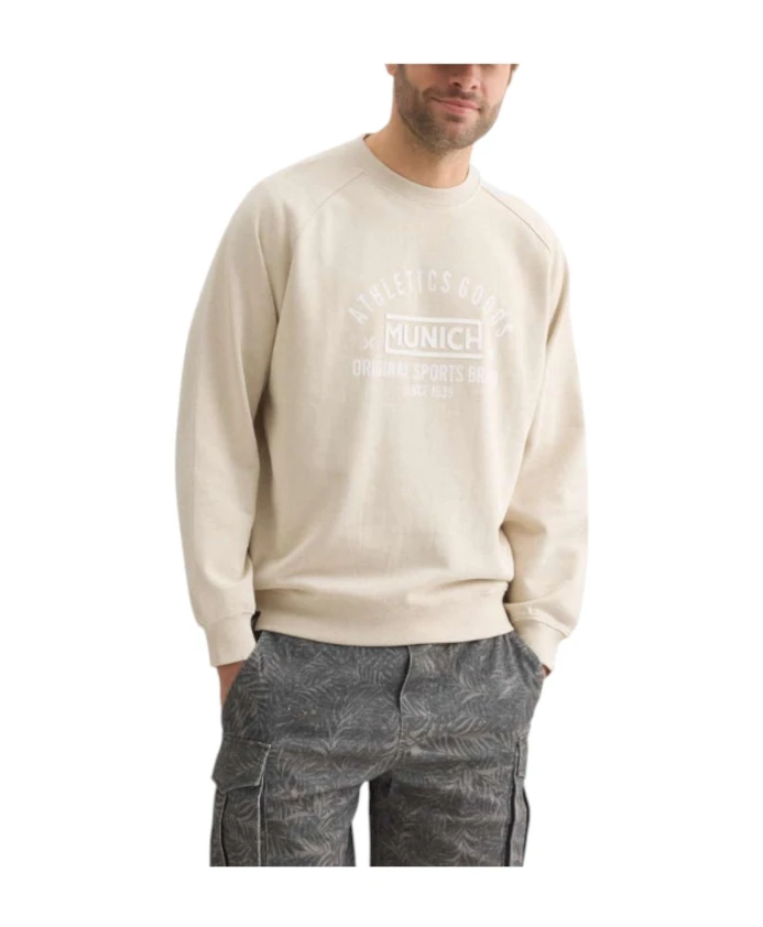 Бежевая толстовка с круглым вырезом в стиле lifestyle Munich, бежевый
Бежевая толстовка с круглым вырезом в стиле lifestyle Munich, бежевый