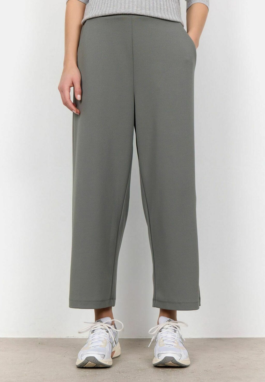 Брюки SIHAM Soyaconcept, цвет misty
Брюки SIHAM Soyaconcept, цвет misty