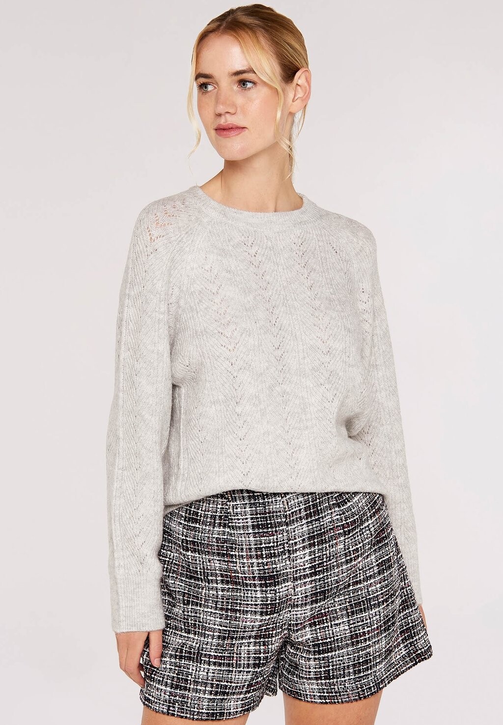 Вязаный свитер CHEVRON POINTELLE LUREX Apricot, цвет silver
Вязаный свитер CHEVRON POINTELLE LUREX Apricot, цвет silver