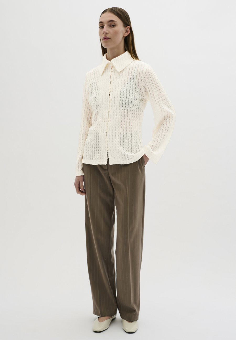 Блуза Karen by Simonsen Button-down blouse, Egret/White
Блуза Karen by Simonsen Button-down blouse, Egret/White