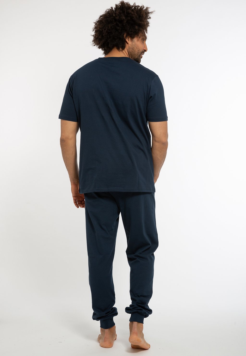 Пижамный комплект 2 SET AMMANN, темно-синий
Пижамный комплект 2 SET AMMANN, темно-синий