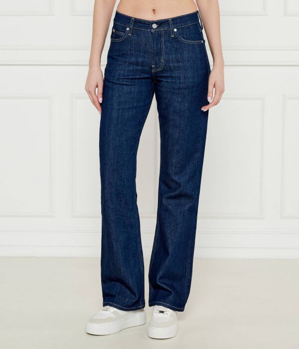 Джинсы женские Calvin Klein клеш с органическим хлопком, синий
Джинсы женские Calvin Klein клеш с органическим хлопком, синий