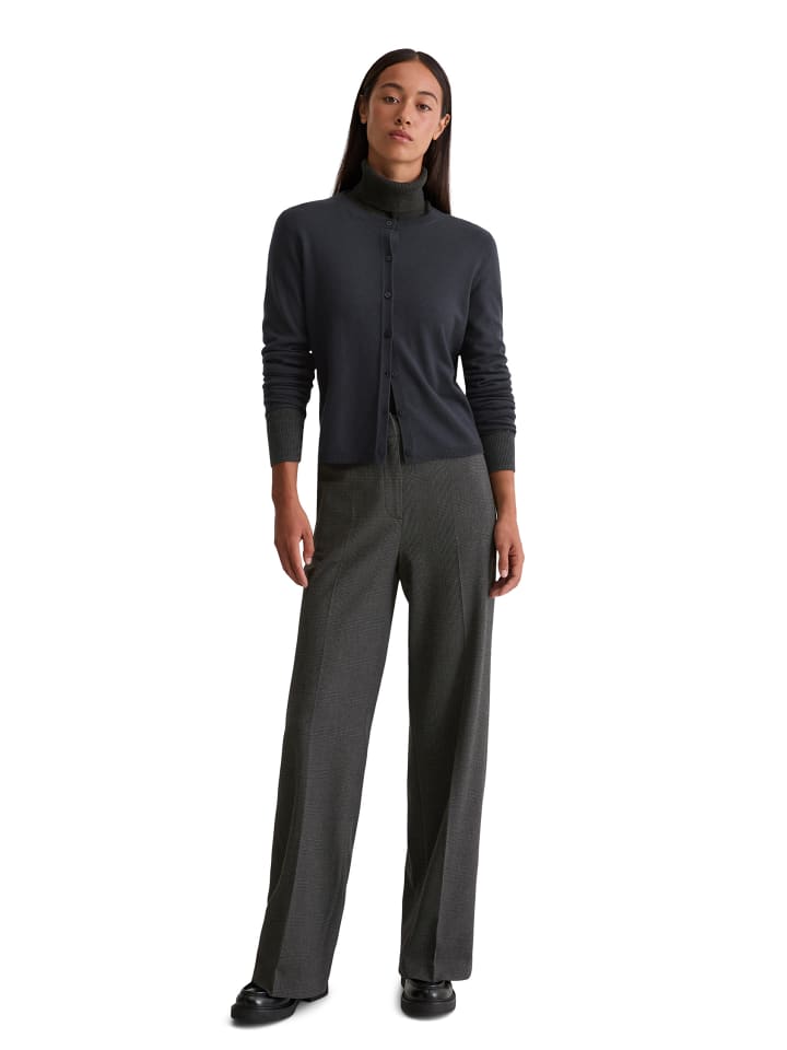 Узкий кардиган глубокого темно-синего цвета Marc O'Polo
Узкий кардиган глубокого темно-синего цвета Marc O'Polo