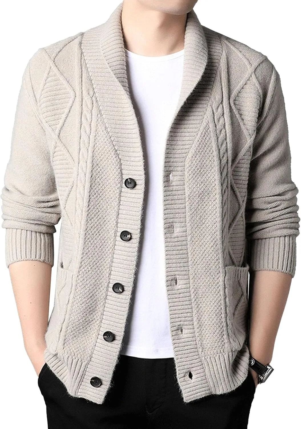 Мужской кардиган с воротником и косой вязкой
Мужской кардиган с воротником и косой вязкой