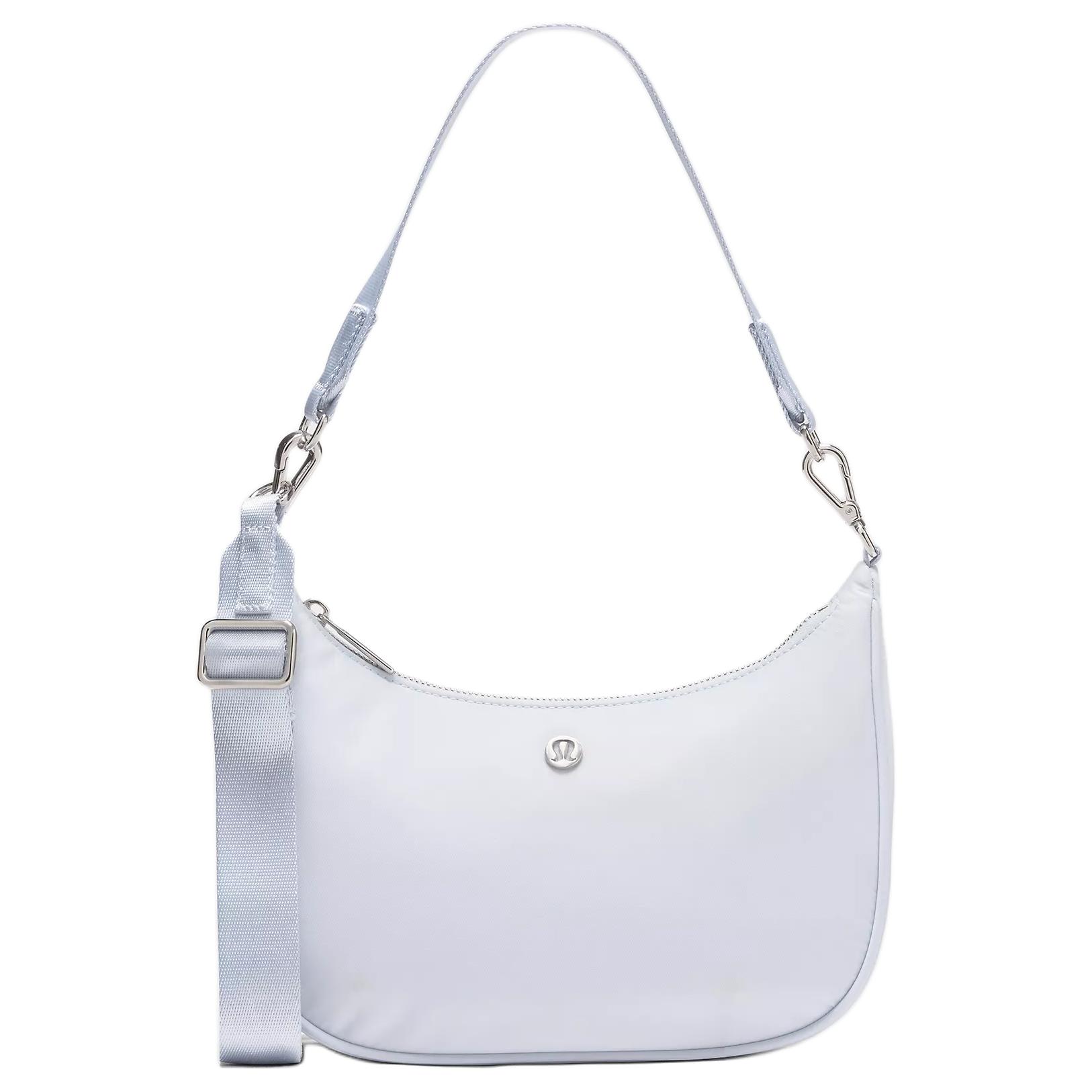 Lululemon Переработанный нейлоновый женский рюкзак малый синий, Blue
Lululemon Переработанный нейлоновый женский рюкзак малый синий, Blue