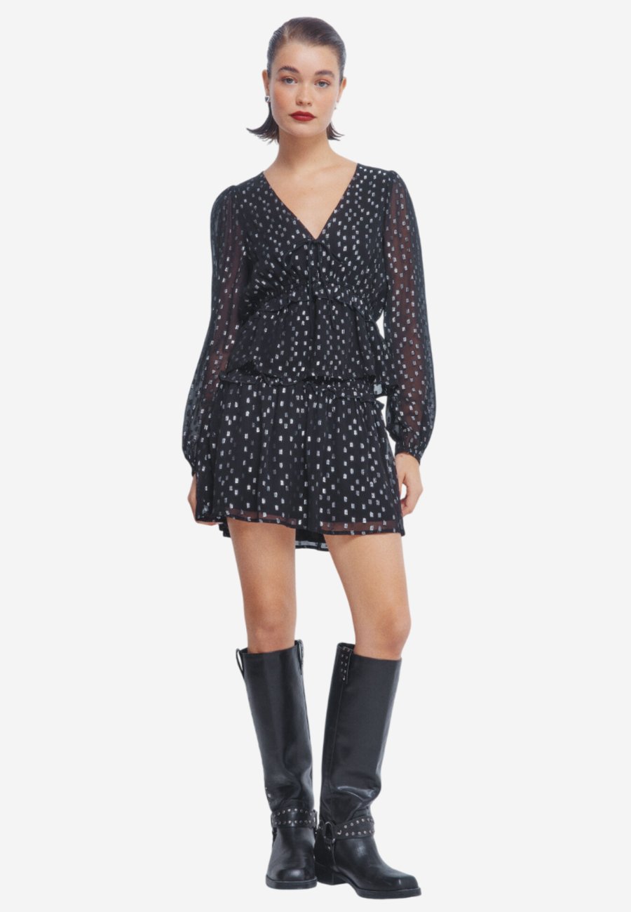 Блуза Springfield Blouse, Black
Блуза Springfield Blouse, Black
