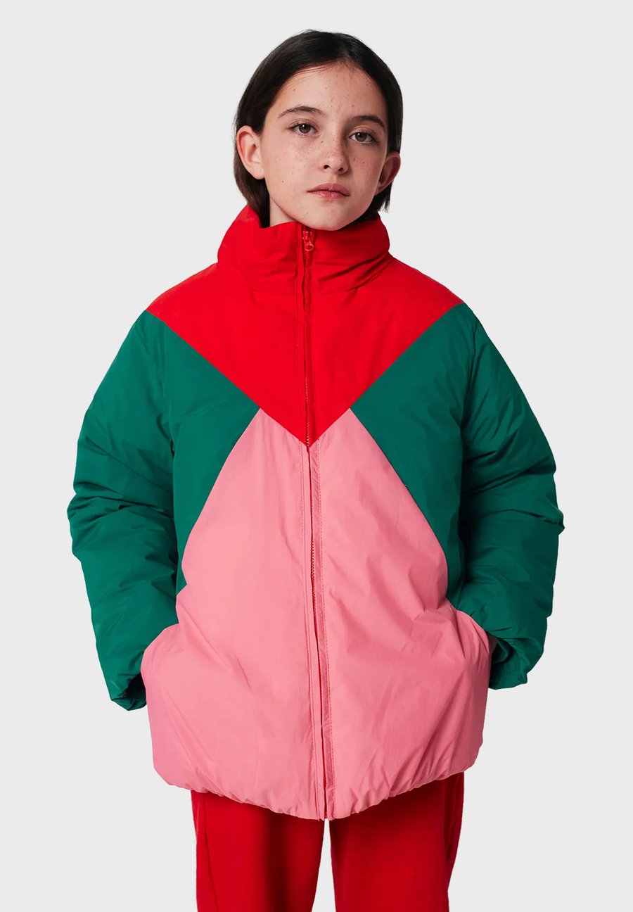 Зимняя куртка Bobo Choses TIC TAC TOE UNISEX, Multicolor/Light Pink
Зимняя куртка Bobo Choses TIC TAC TOE UNISEX, Multicolor/Light Pink