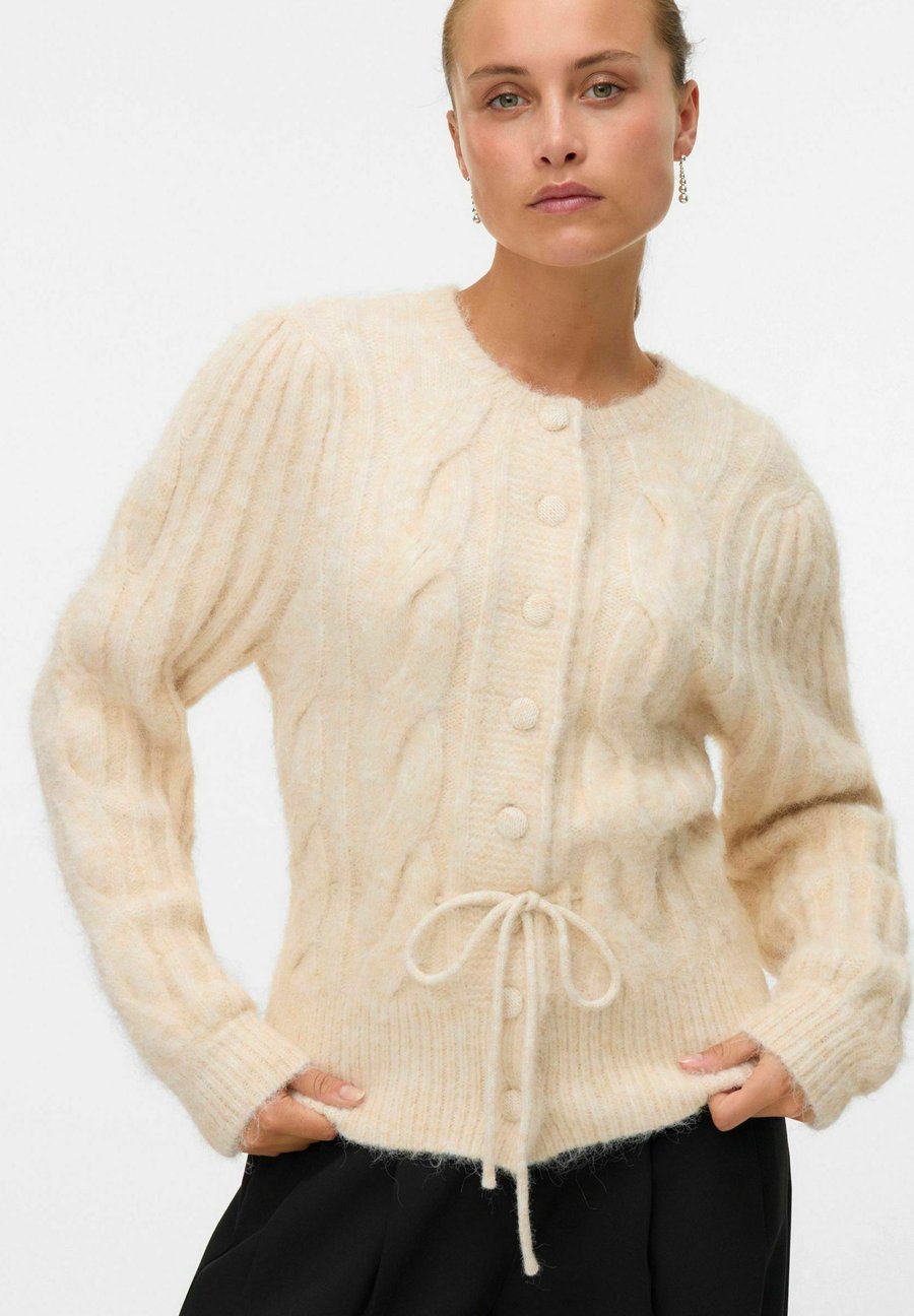 Кардиган Vero Moda VMLISA, Oatmeal/Mottled Beige
Кардиган Vero Moda VMLISA, Oatmeal/Mottled Beige