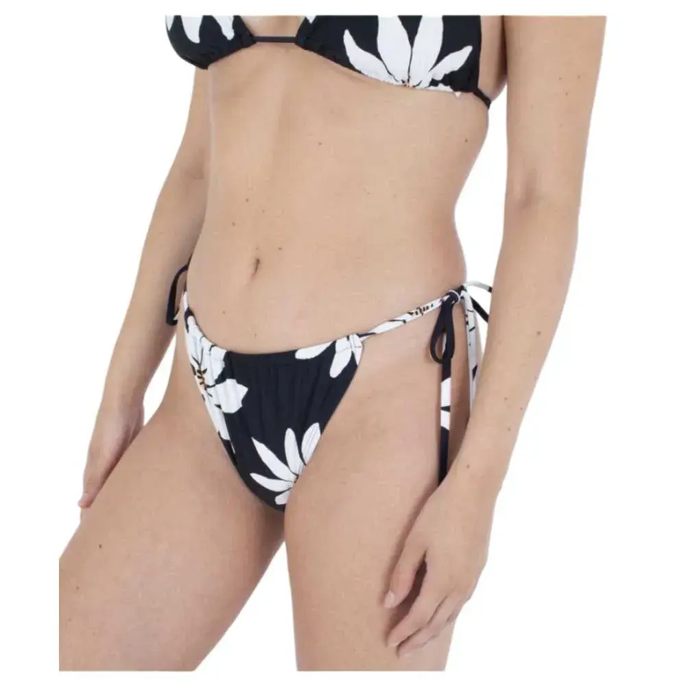 Низ бикини Hurley Palomar, черный
Низ бикини Hurley Palomar, черный