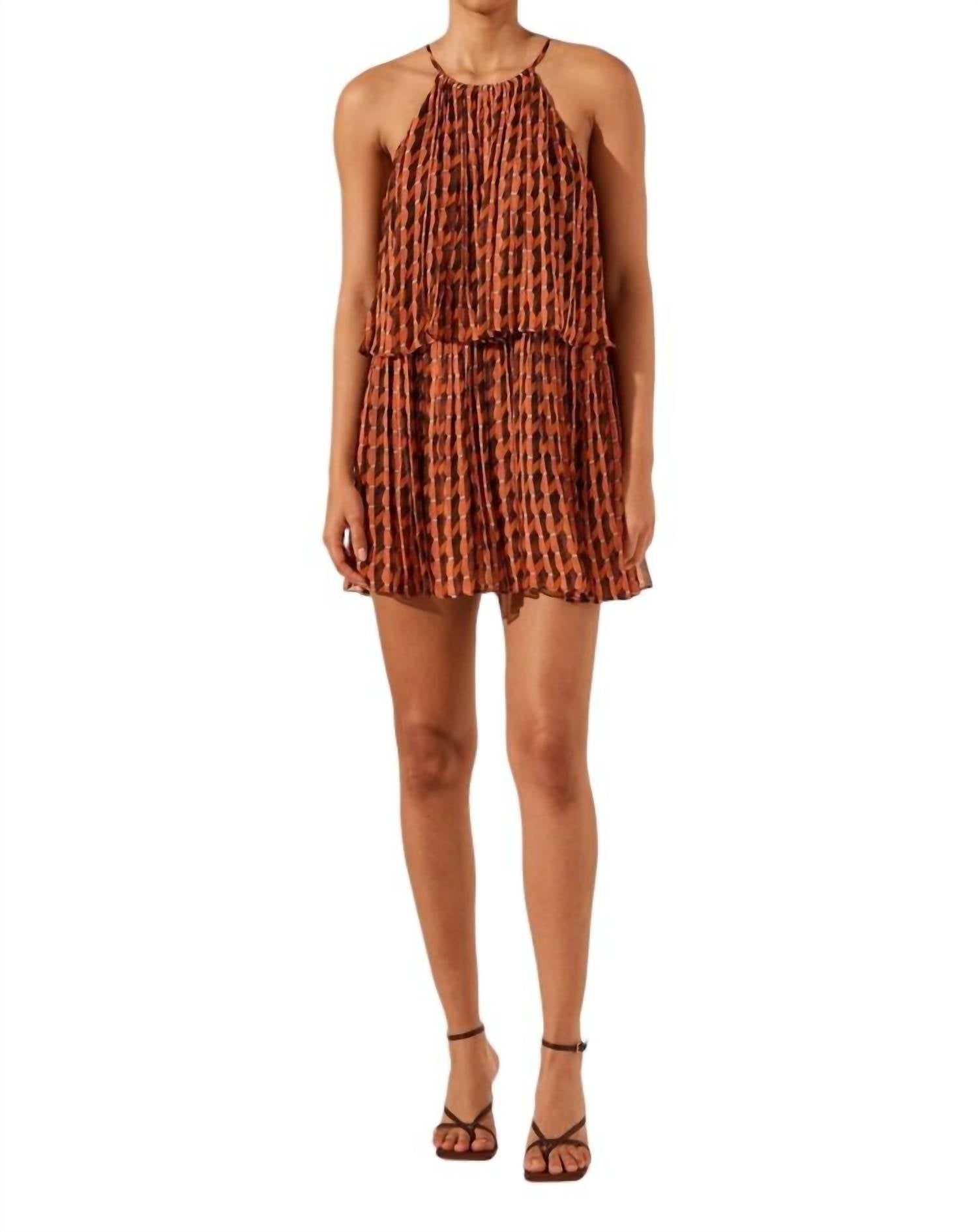 Платье-мини Martina Halter Tiered в цвете кораллово-розовый/мульти Shona Joy
Платье-мини Martina Halter Tiered в цвете кораллово-розовый/мульти Shona Joy