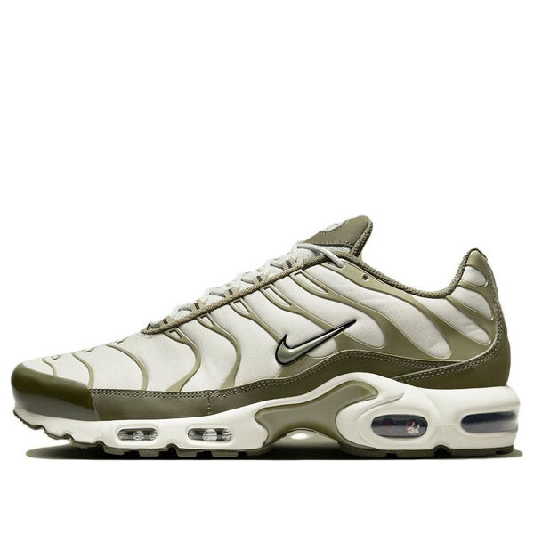 Кроссовки air max plus Nike, зеленый
Кроссовки air max plus Nike, зеленый