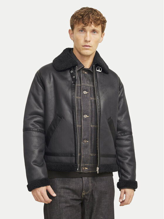 Куртка из искусственной кожи, стандартного кроя Jack&Jones, черный
Куртка из искусственной кожи, стандартного кроя Jack&Jones, черный